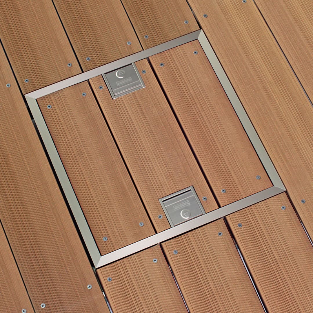 床点検口 ウッドデッキ向け 錠付 450角 KFDIK45B  アルミブロンズ ダイケン(法人限定)