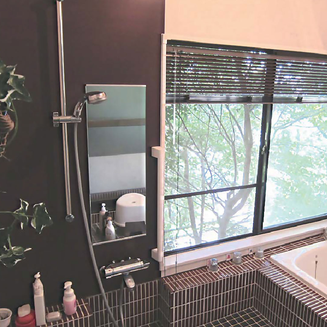 浴室用補助手すり I型 600 ホワイト YT6W 滑り止めグリップ付き 手摺 浴室 トイレ 洗面所 水廻り フクビ