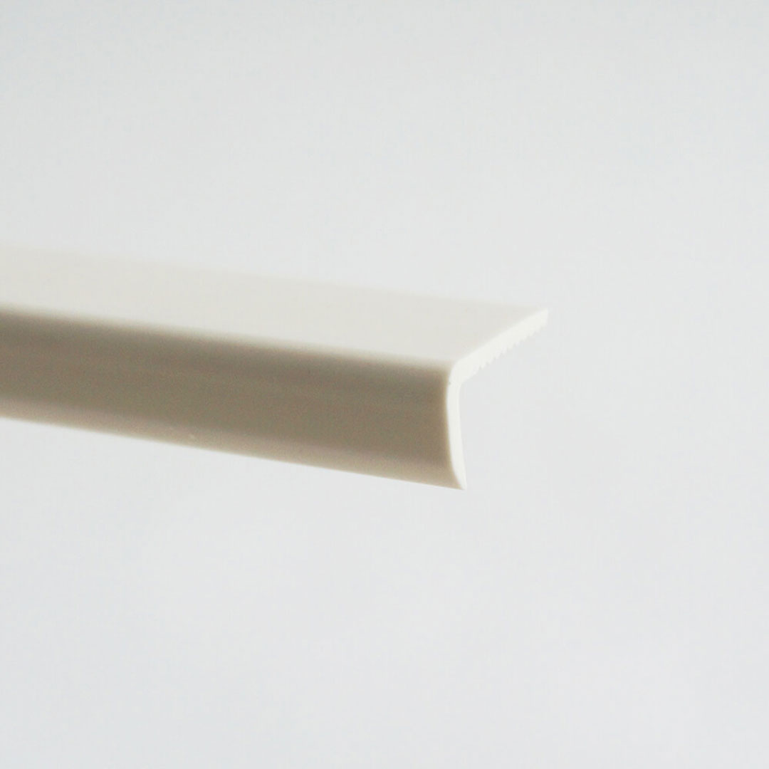 幅木カバー オフホワイト HBC2FW【ケース販売】30本入 リフォームカバー工法 フクビ化学工業