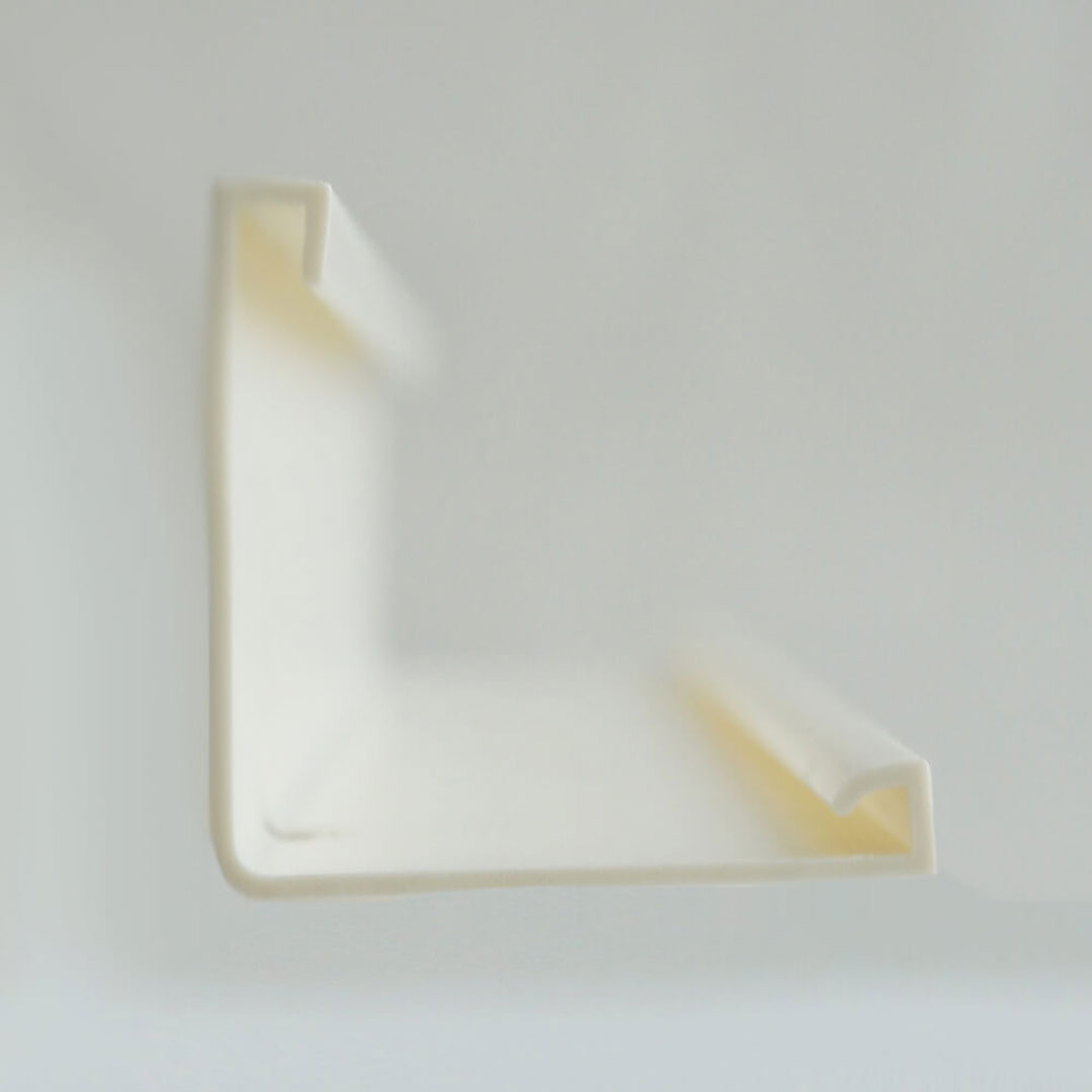 壁出隅カバー24 オフホワイト KDC2FW【ケース販売】50本入 リフォームカバー工法 フクビ化学工業