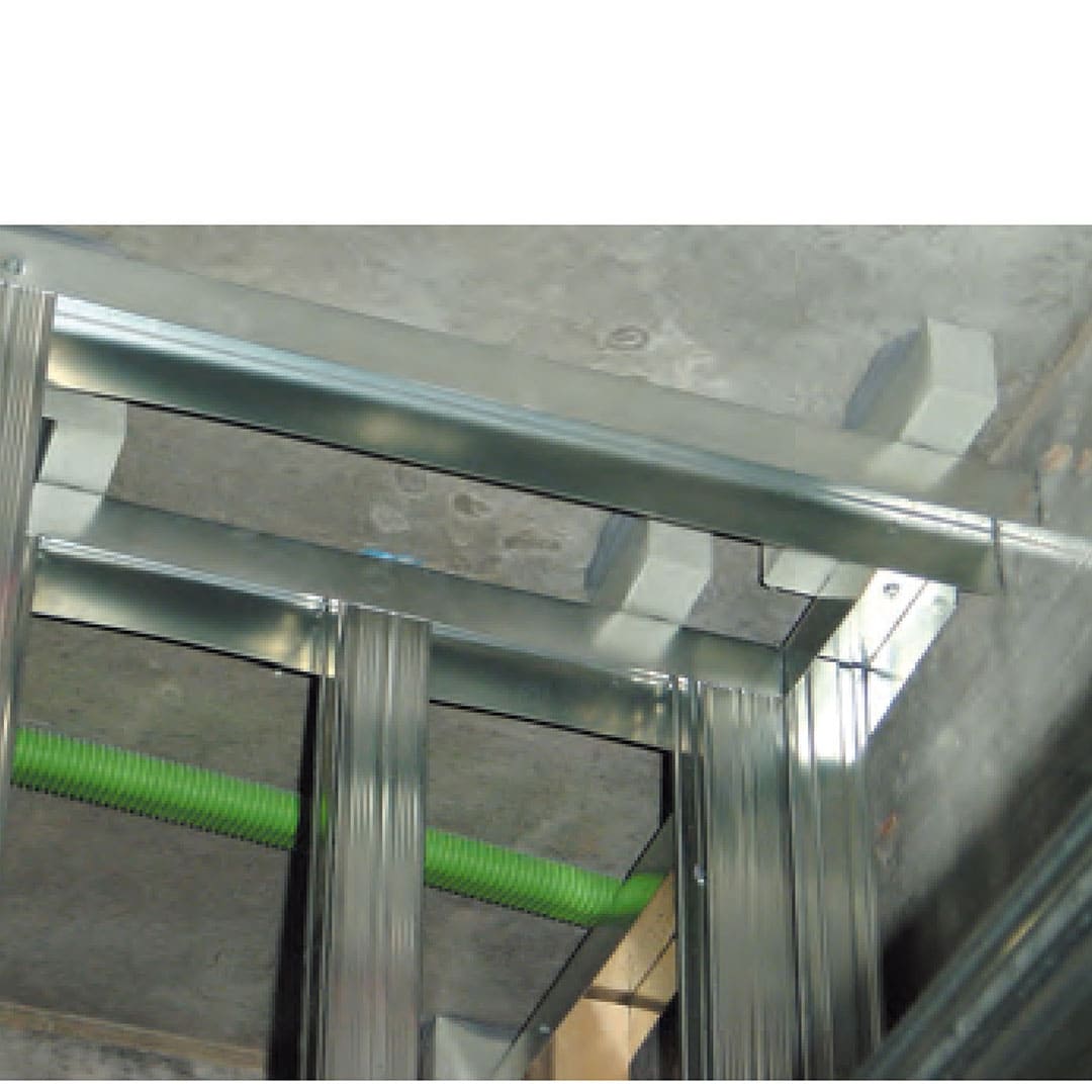 プラレン パッキン部材 30×40×1000（mm）【ケース販売】 40個入 プラスチック製レンガ 東洋産業