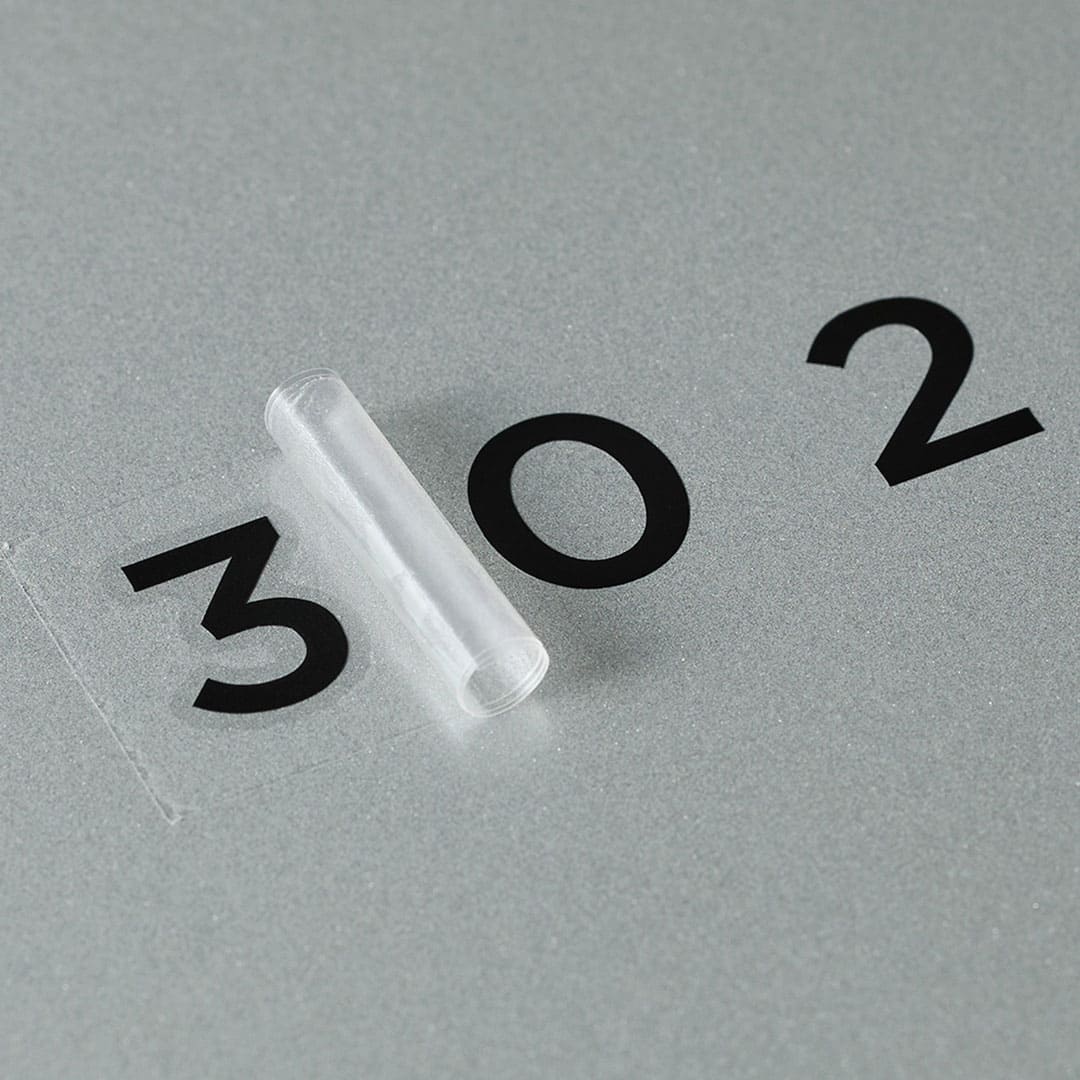 ナスタ ルームナンバー 切文字シール【数字 3桁】ヨコ型 ブラック KS-NGY-3-B【本体と同時購入で送料無料】