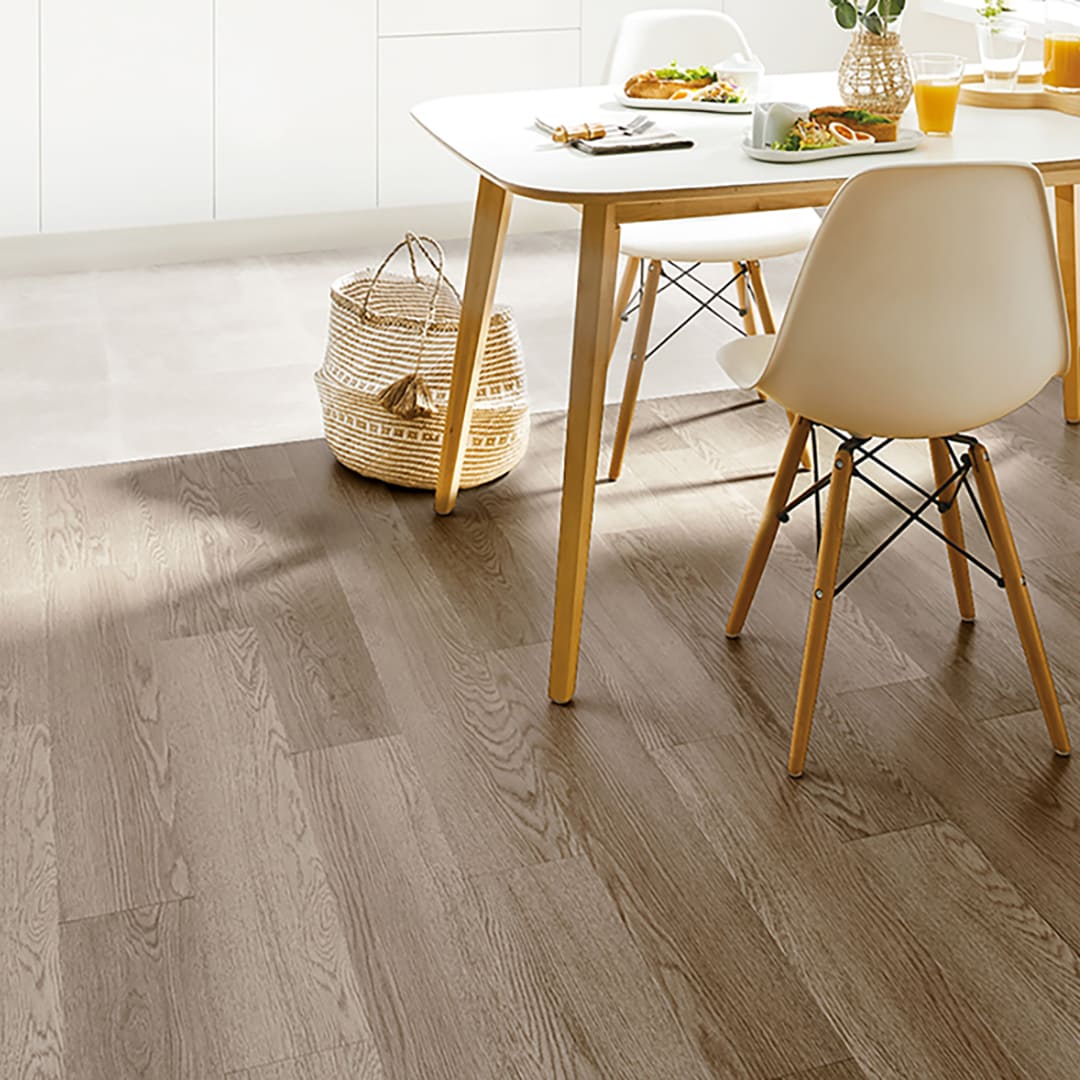 WD2039W フロアタイル（FLOOR TILE）ウッド スピンオーク 152.4×914.4×2.5（mm）【ケース販売】24枚入 サンゲツ
