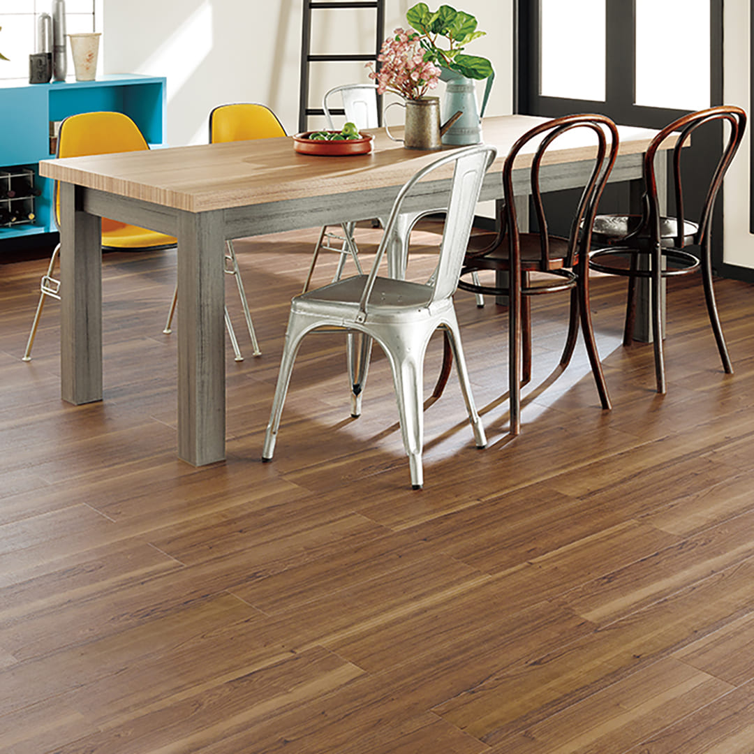 WD2085 フロアタイル（FLOOR TILE）ウッド ブラックチェリー 152.4×914.4×2.5（mm）【ケース販売】24枚入 サンゲツ