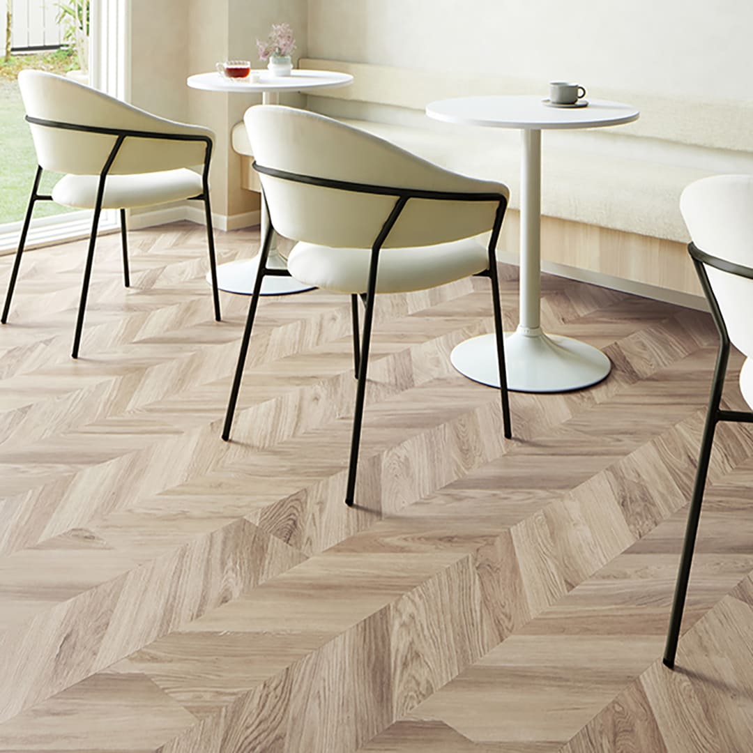 WD2112 フロアタイル（FLOOR TILE）ウッド フレンチヘリンボーン 203.2×1219.2×2.5（mm）【ケース販売】14枚入 サンゲツ