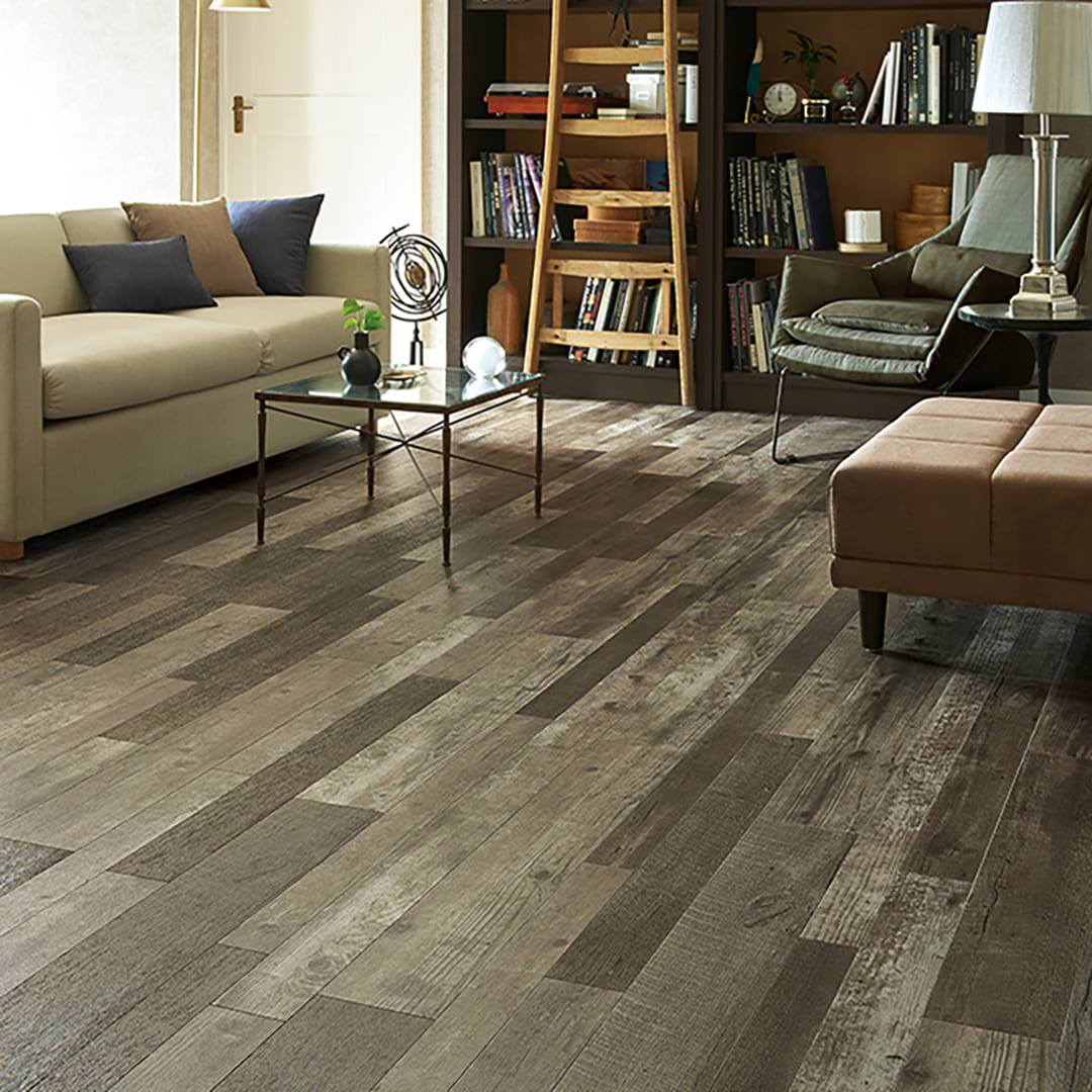 WD2134 フロアタイル（FLOOR TILE）ウッド アンティークウッド ××2.5（mm）【ケース販売】36枚入 サンゲツ