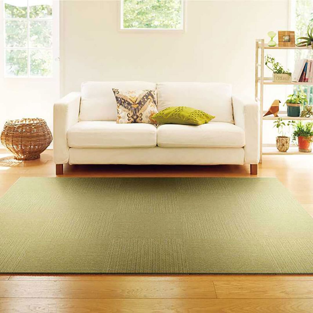 ニューピタコ アップルグリーン NP408【ケース販売】12枚入 タイルカーペット 裏面吸着タイプ 東リ【法人送料無料】