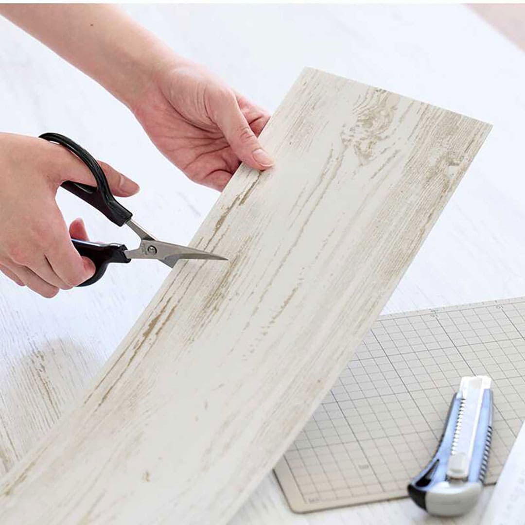 LAYフローリングピタフィー ハードモルタル LPF711【ケース販売】24枚入 裏面吸着タイプ 東リ【法人送料無料】