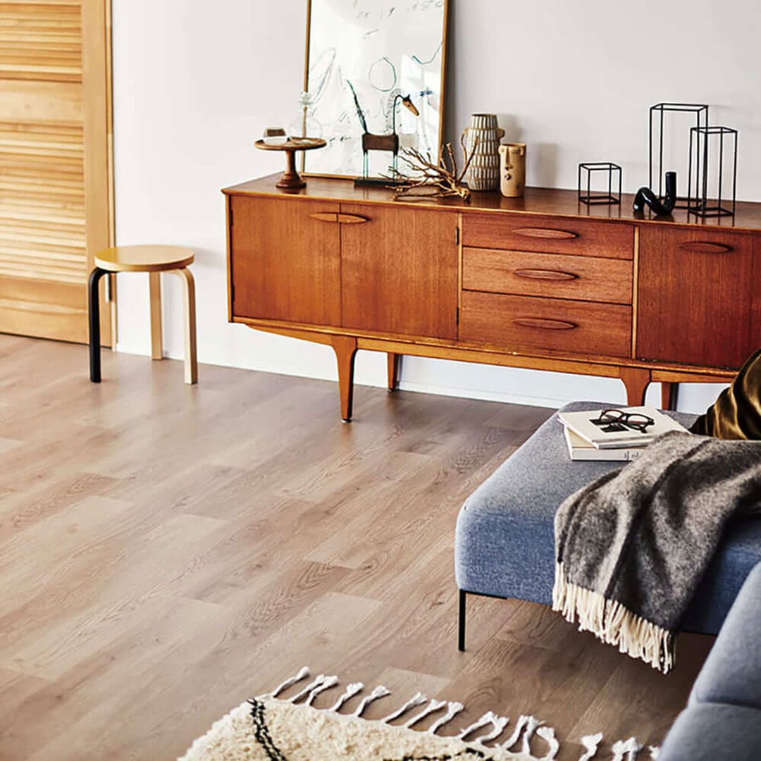 CFシート-H ミッドナイトオーク CF9626 クッションフロア 抗ウイルス加工 東リ【法人送料無料】