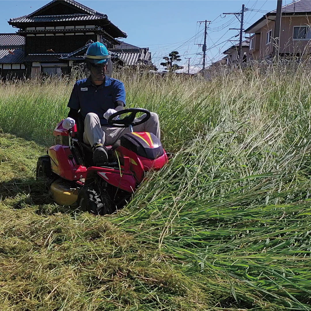 乗用草刈機 フルーティまさお CMX2408HASD AWD ホンダGX690 特別仕様車 筑水キャニコム