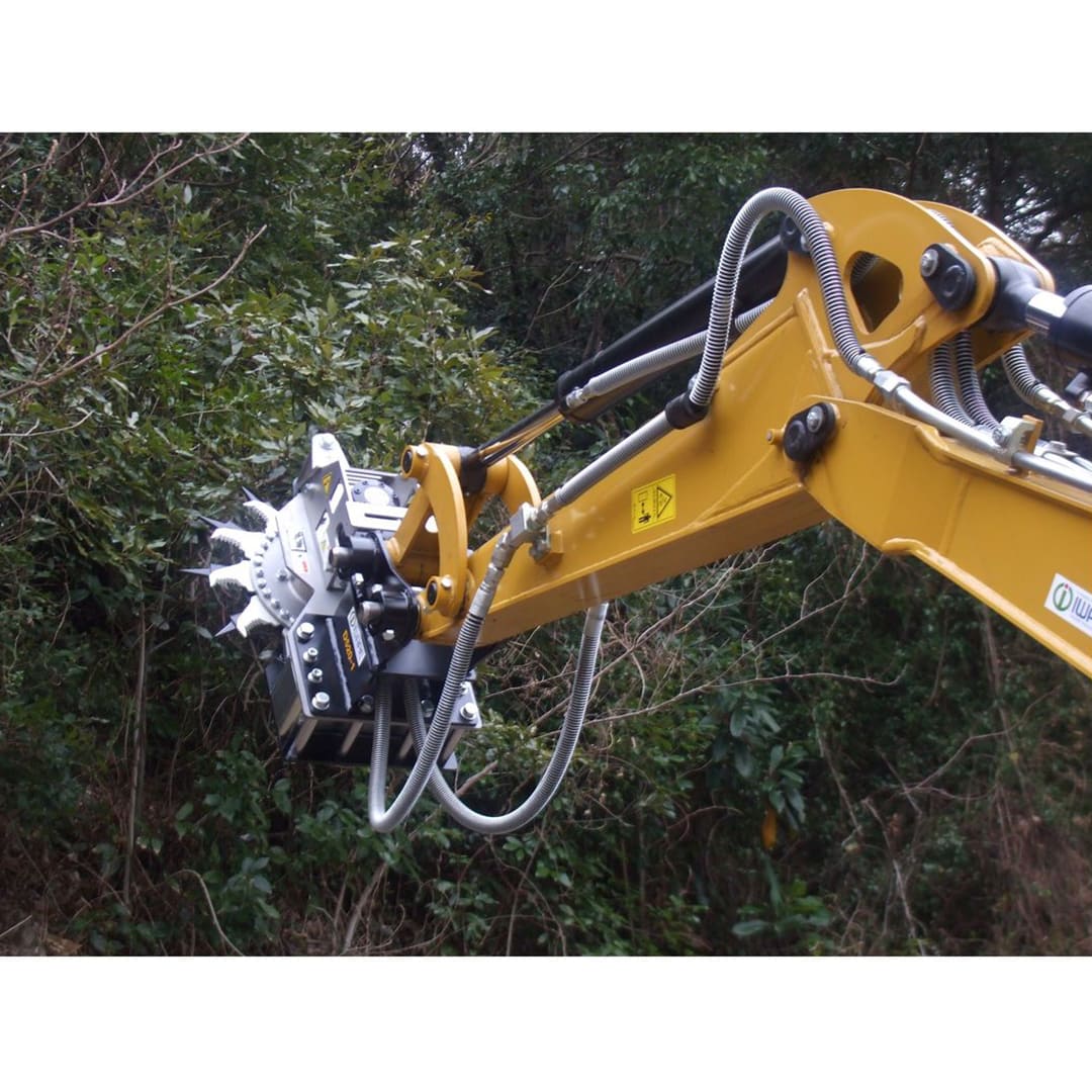 TOSA ULTRA CUTTER 油圧ショベル装着式草刈剪定機 D520-1 石禮工業